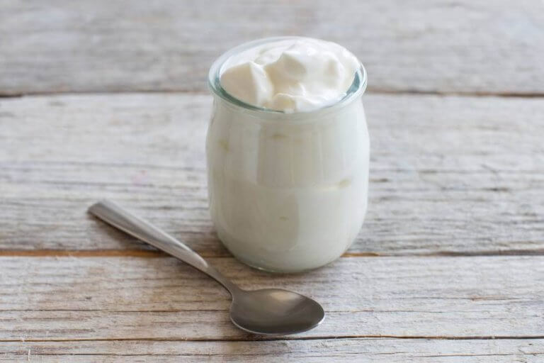 tasapainota emättimen pH-arvo jogurtilla