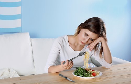 ruokahaluttomuus ja masennuksen merkit