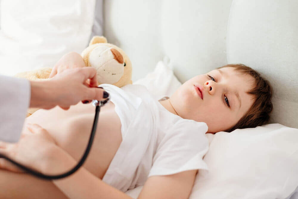 lapsi sairaalassa