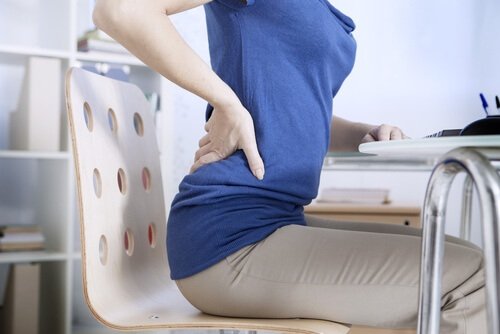 voit ehkäistä osteoporoosia pitämällä ryhdin hyvänä