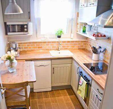 Hyödynnä luonnonvaloa pienessä keittiössä