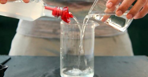 hoida nyrjähdyksen oireita etikalla