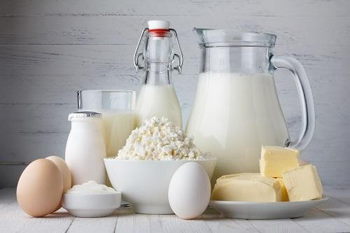 maitotuotteet auttavat ehkäisemään osteoporoosia