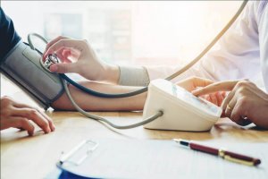 Hoida matalaa verenpainetta muuttamalla ruokavaliotasi