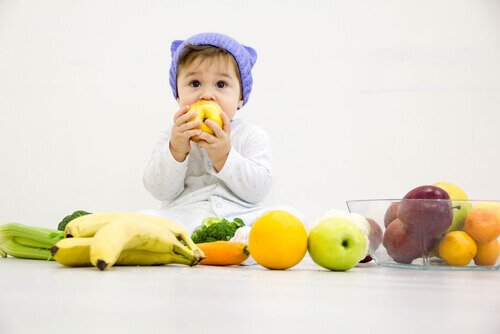 Mitä hedelmiä vauvalle voi antaa?