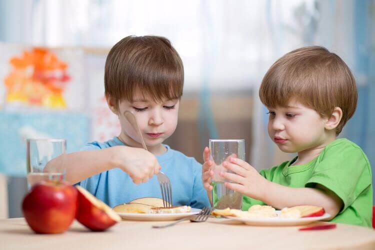 5 terveellistä aamiaista lapsille