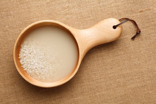 Riisistä voi valmistaa kuorinta-aineen iholle
