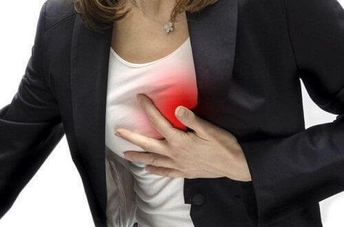 korkea kolesteroli voi johtaa sydänongelmiin