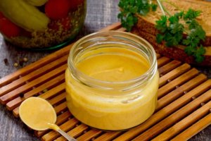10 terveellistä ja helppoa vinaigrettea