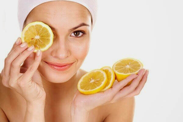 hoida kuivaa ihoa appelsiinilla