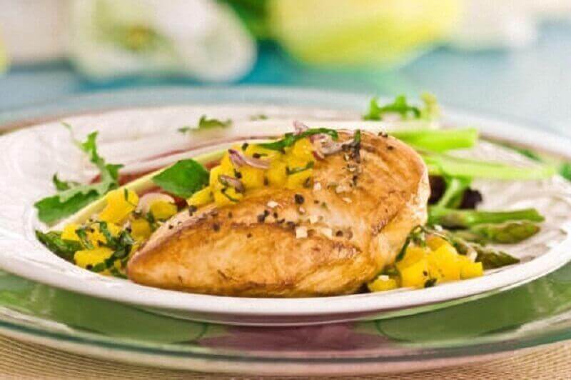 Kermakanaa ja sokerimaissia