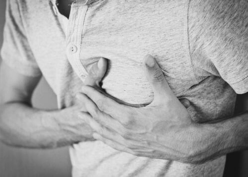 Rintakipu on sydäninfarktin tyypillinen oire