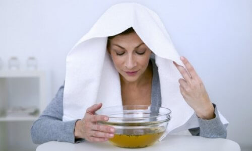 Höyryhengitys auttaa helpottamaan sieni-infektion oireita