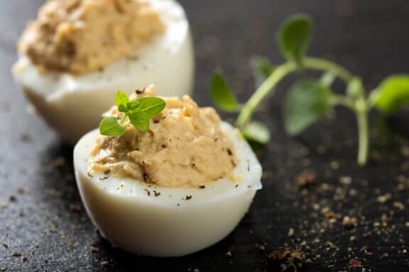 Herkulliset “deviled eggs” eli paholaisen munat