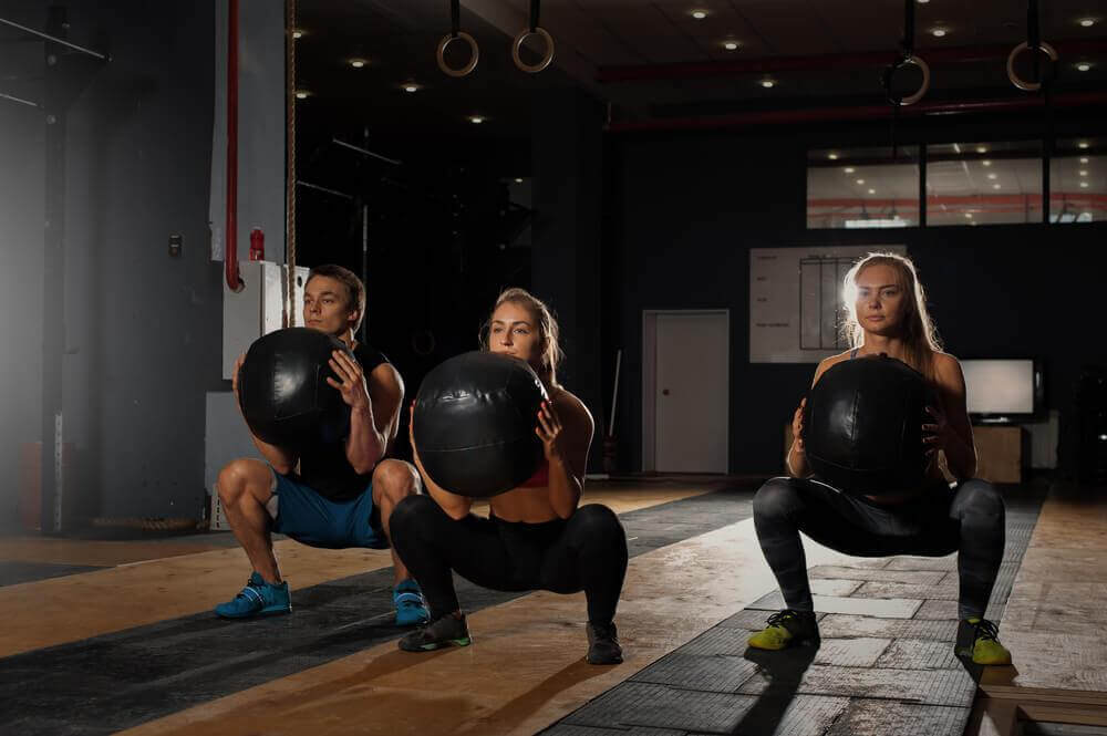 kyykky kuntopallolla