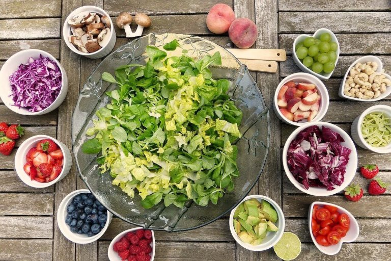 Nopea ja helppo salaatti 6 tavalla