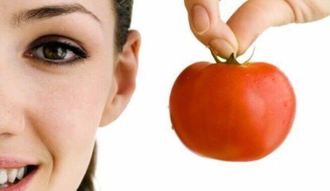 terveellinen tomaatti ja sen lykopeeni