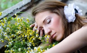 Aromaattiset öljyt auttavat nukkumaan paremmin