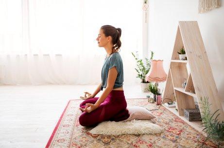 Kuinka hallita stressiä meditaation avulla