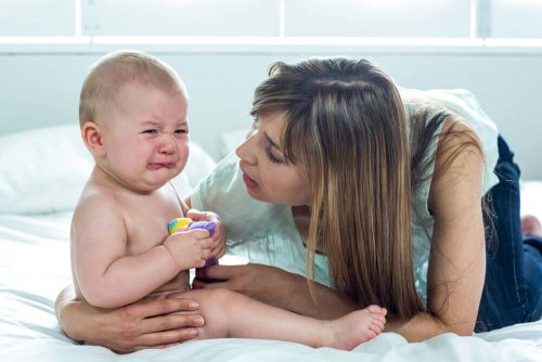 Kuinka rauhoitat vauvan, joka itkee taukoamatta - Askel Terveyteen