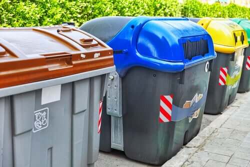 Vanhat kengät voi myös kierrättää tehokkaasti