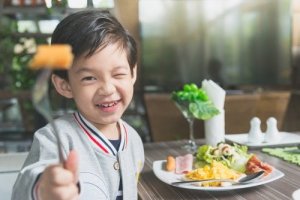 Mitä tehdä, jos lapsi ei halua syödä?