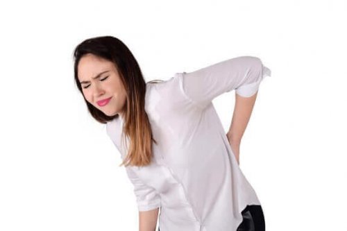 Iskiashermokivun lievittäminen venytyksillä