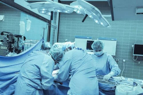 Hemisfärektomia on aivoille suoritettava leikkaushoito