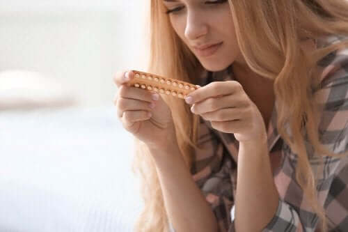 Ehkäisypillerien käyttö voi altistaa kystiitille