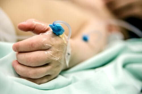 Vaskulaarinen perforaatio keskuslaskimokatetria laitettaessa.