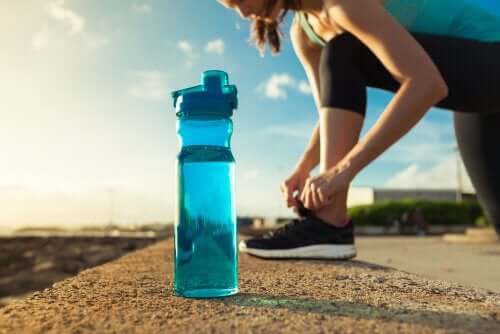Liikunnan avulla muutat elämäntapojasi kohonneen verenpaineen hallitsemiseksi.