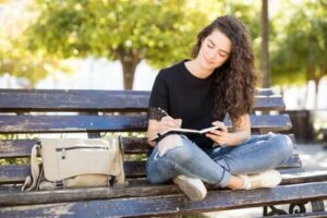 Mindfulness-harjoituksia ahdistukseen