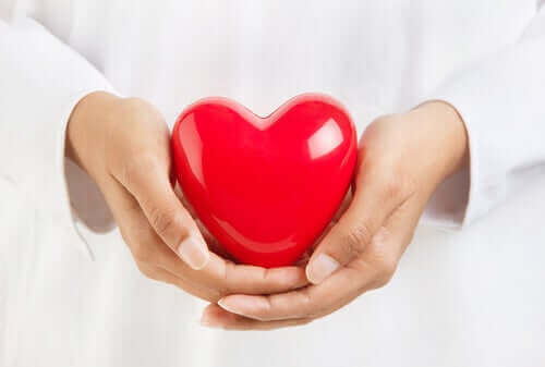 Koronaviruksen riskiryhmiin kuuluvat sydänpotilaat