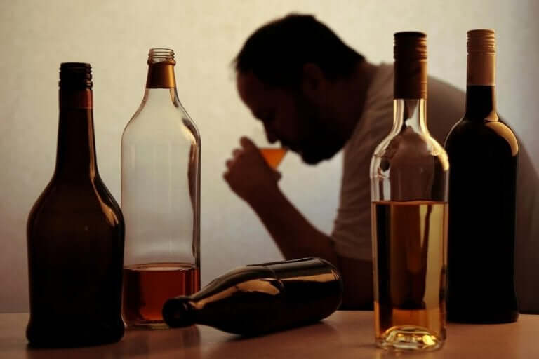 Alkoholinmyynti on noussut rajusti pandemian aikana