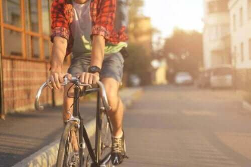 Pyöräily on hyvä liikuntamuoto suonikohjuihin