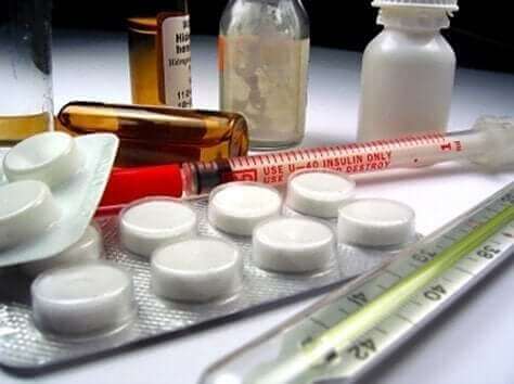 Anemian hoito lääkkein.