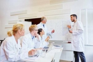 Mitä epidemiologinen malli tarkoittaa?