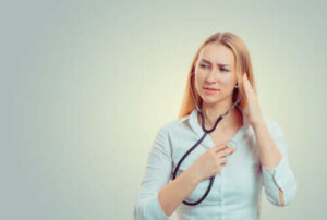 Liiallinen huoli omasta terveydestä