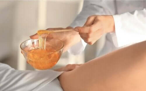 Intiimialueen finnit ovat usein seurausta karvanpoistosta