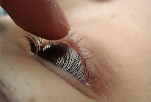 FAST-testi on hyvä ensiapu aivohalvaukseen