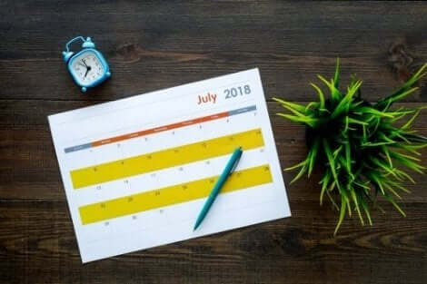 Tehtävien jakaminen muille ja suunnittelu ovat hyviä vinkkejä kodin järjestämiseen