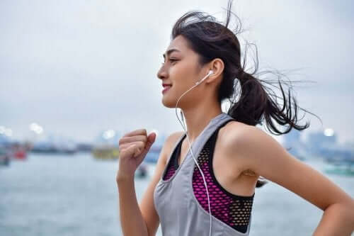 Ruokasoodasta voi olla apua painonpudotukseen, jos se yhdistetään liikuntaan.