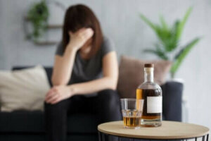 Mitä tapahtuu, kun juo alkoholia tyhjään mahaan?
