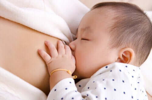 Imettämisen hyödyt vastasyntyneen immuunijärjestelmälle