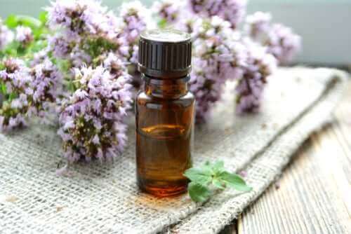 Eteeristen öljyjen käyttö sairauksien hoitoon