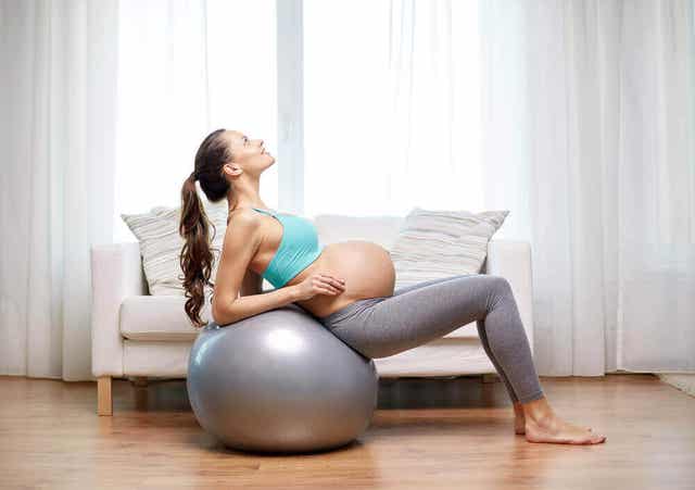 Liikunta raskausaikana on suositeltavaa.