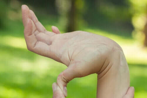 Nivelten yliliikkuvuus lapsilla: hyödyt ja haitat