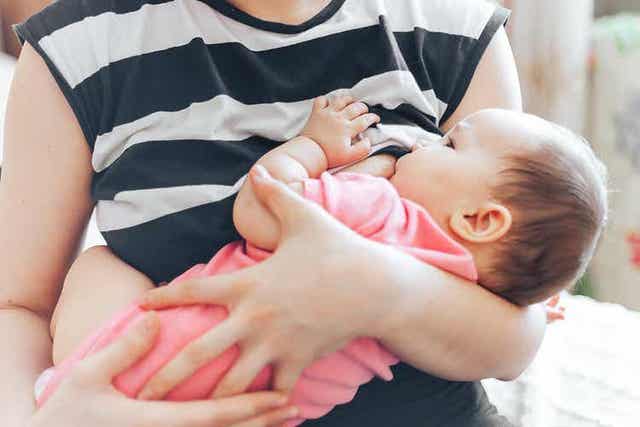 Äidin on hyvä tietää vinkkejä vauvan näkökyvyn stimulointiin