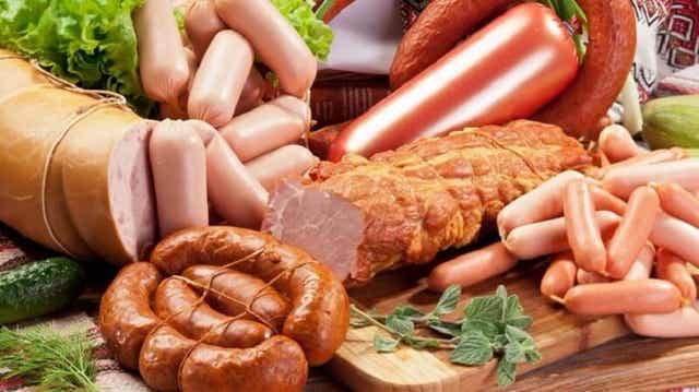 Jalostetut lihat ovat tulehdusta lisääviä ruokia