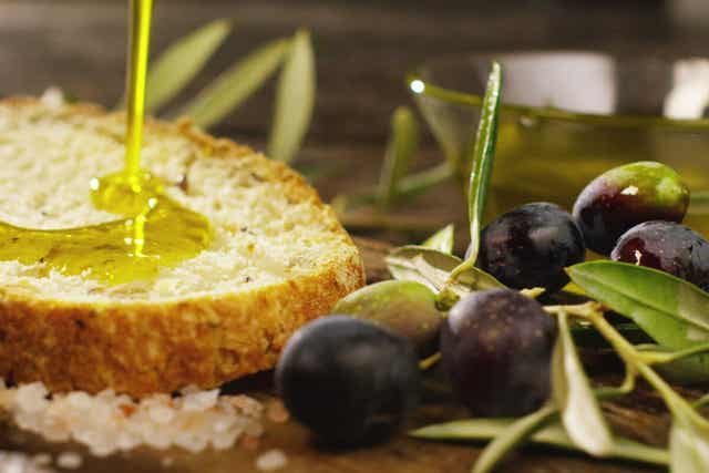 Lasileipä maistuu hyvin oliiviöljyn kanssa